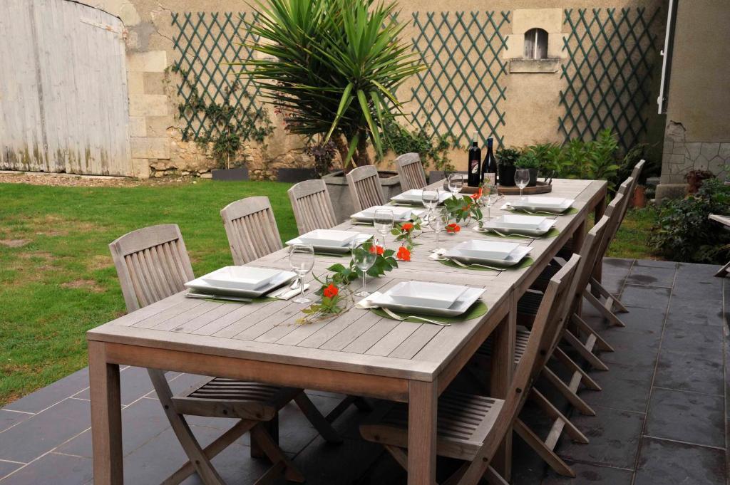Chambres Et Tables D'Hotes Le Voriou Couddes Екстериор снимка